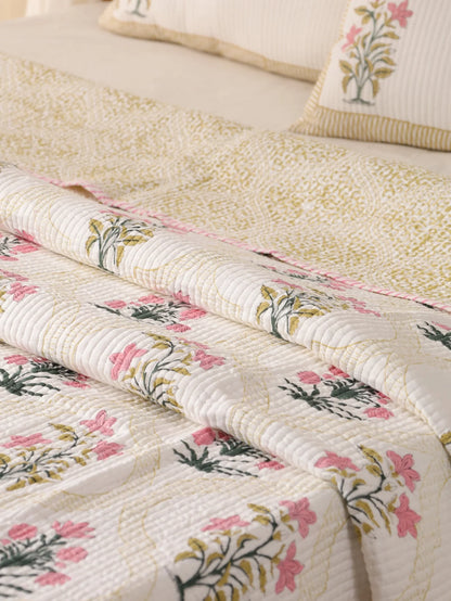 Mugal Print Cotton Soft Quilt Blanket King bed Size Cover up Quilt Blanket Throw Big Size Quilt Very Soft Natural Quilt Next day Dispatch