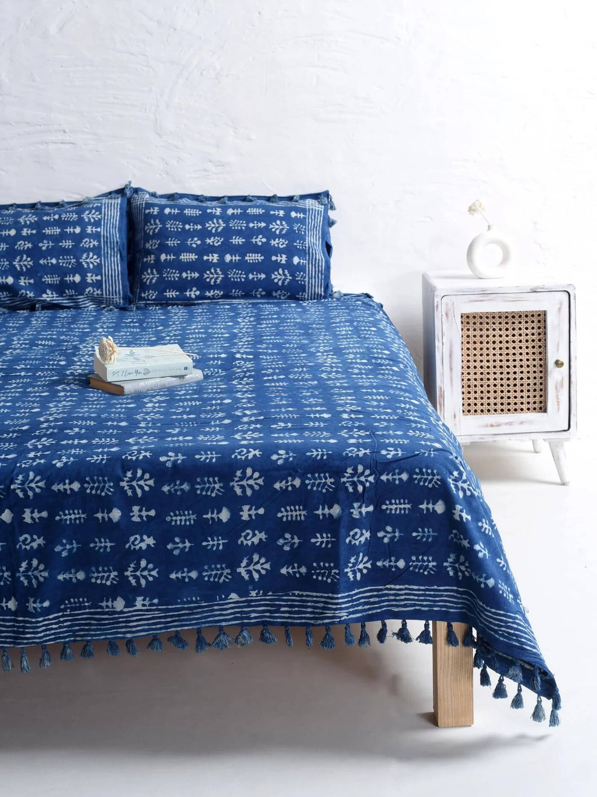 Designer Block Printed Bedsheet and Pillow Set Sold out Open image in full screen