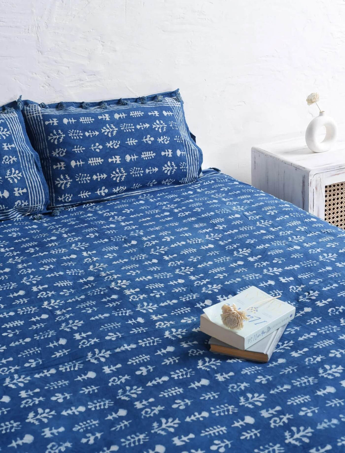 Designer Block Printed Bedsheet and Pillow Set Sold out Open image in full screen