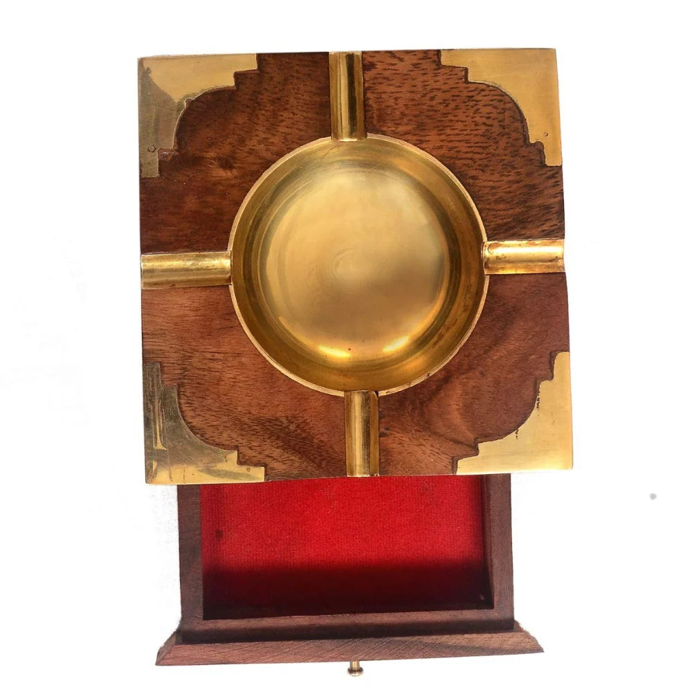 Ashtray With Cigarette Holder