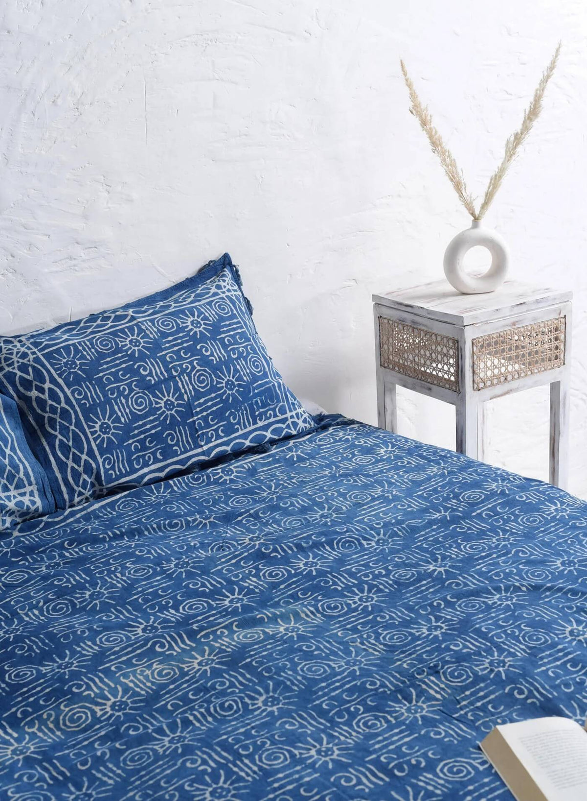 Nilaya Hand Block Printed Bedsheet and Pillow Set