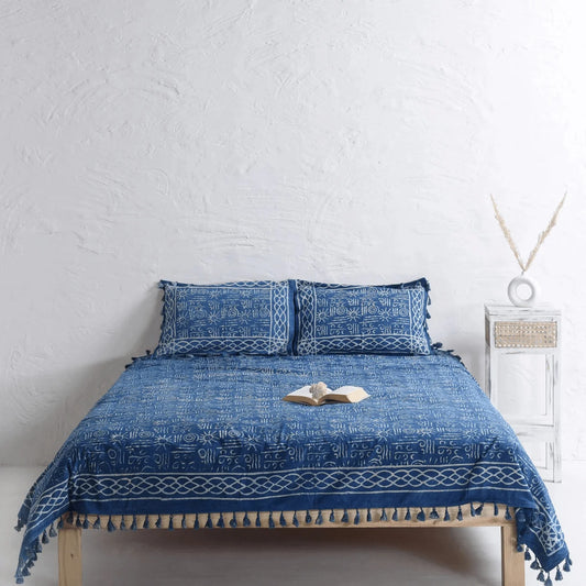 Nilaya Hand Block Printed Bedsheet and Pillow Set
