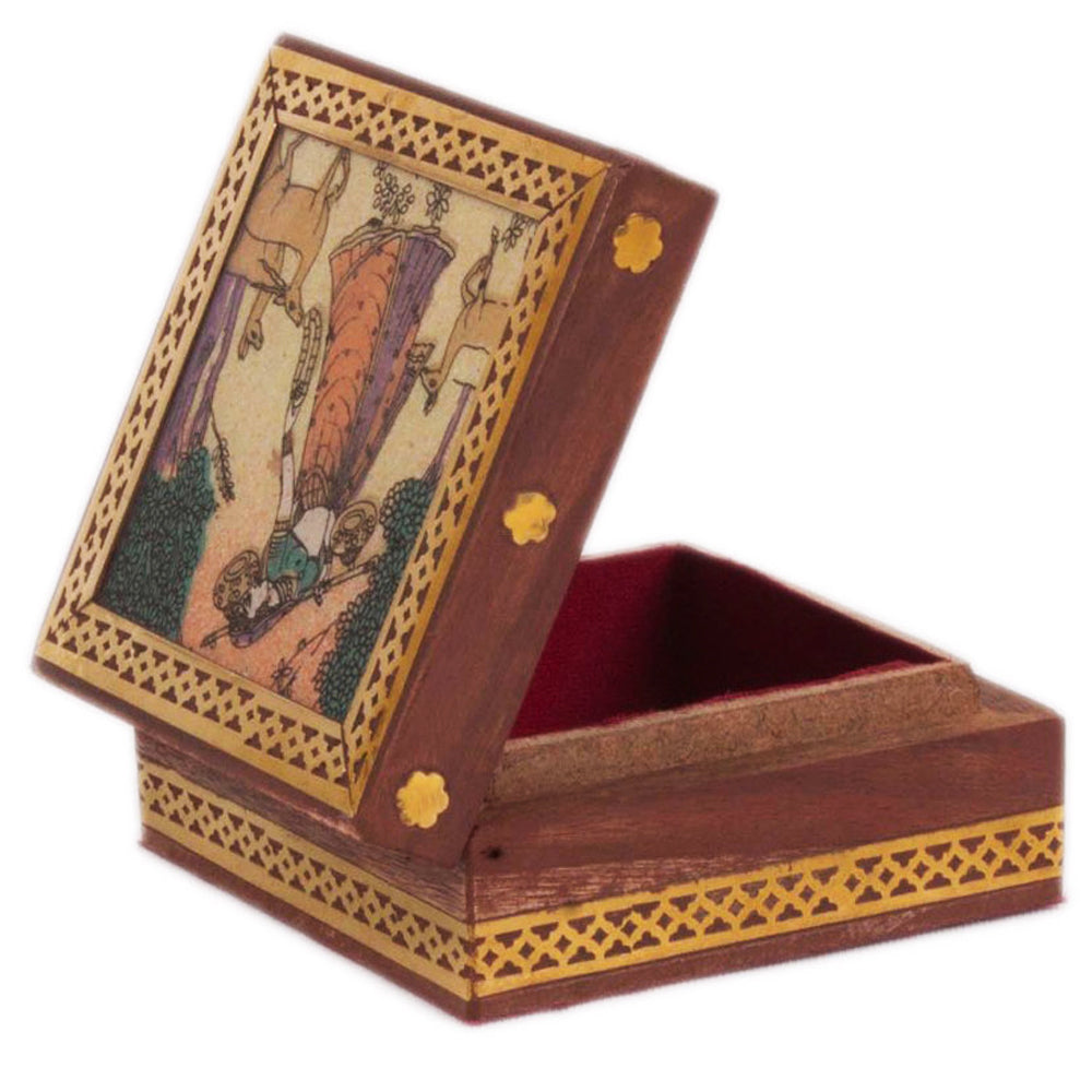 Gemstones embedded square box