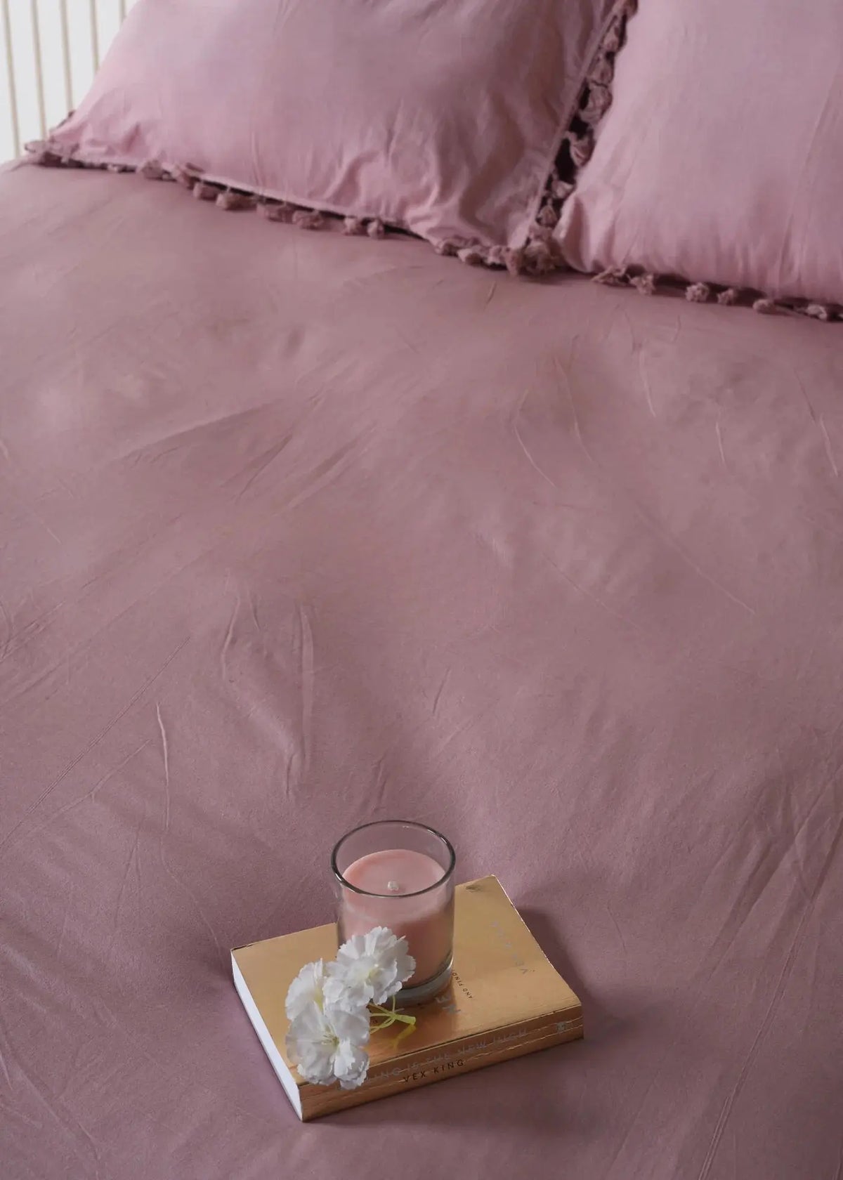 Coral Linen Bedsheet with Pillow Covers