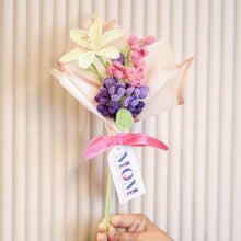 Crochet Elegant Bouquet